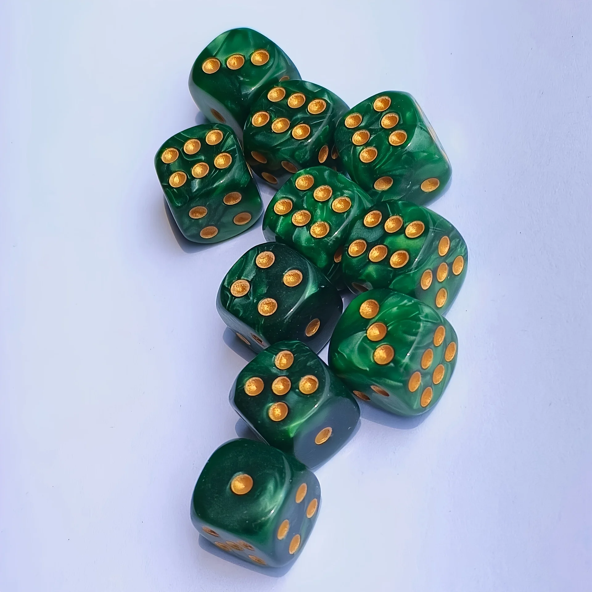 10Pcs 12mm Pearl Swirl D6 Dice - Board Game Live review and price